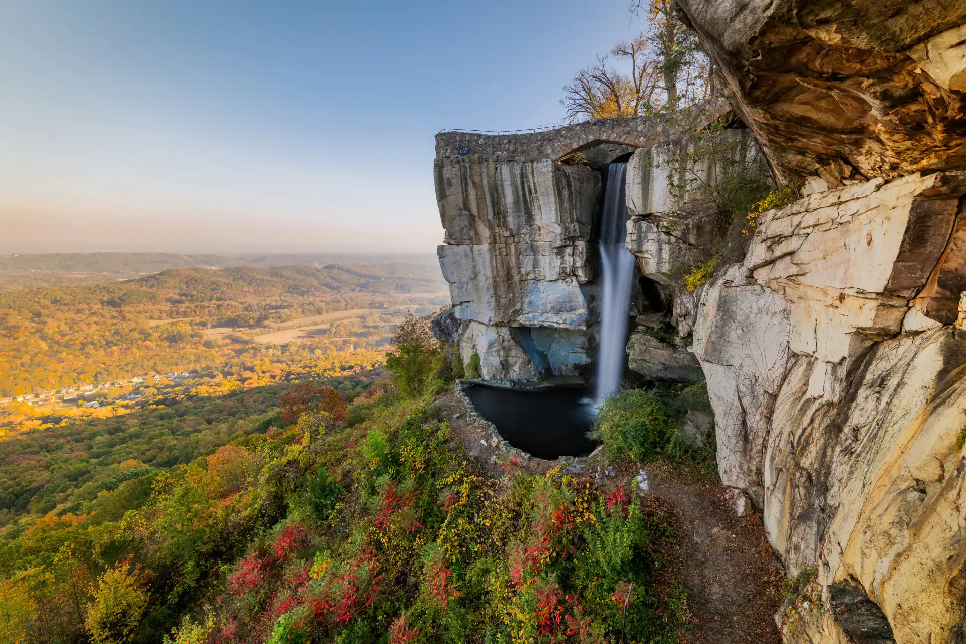 Hiking Around Chattanooga: Local Secrets, Hidden Gorges & More